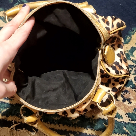 Victoria's Secret Purse - Picture 5 of 5